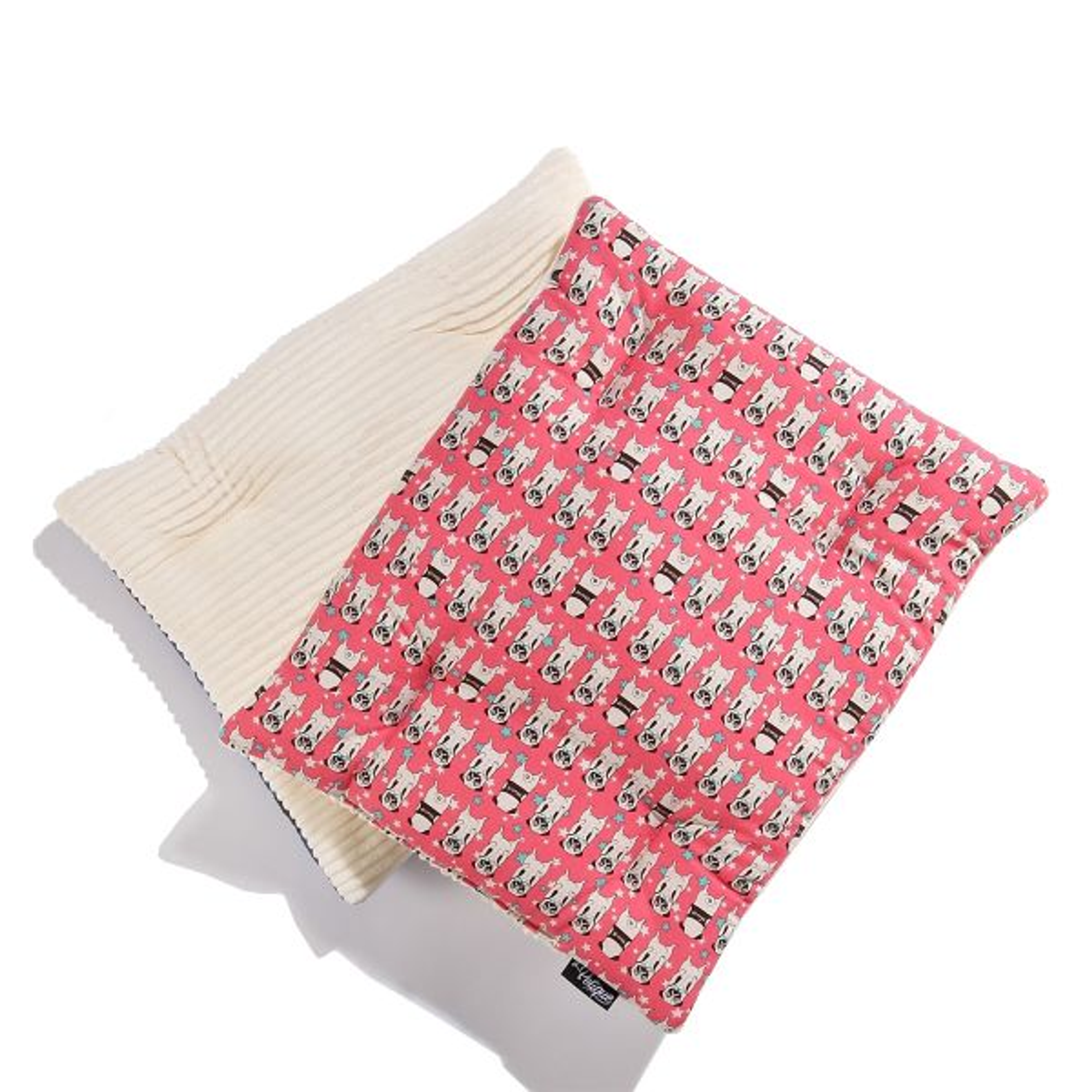 Comfy Mat Pet Bed Sherruff Pug