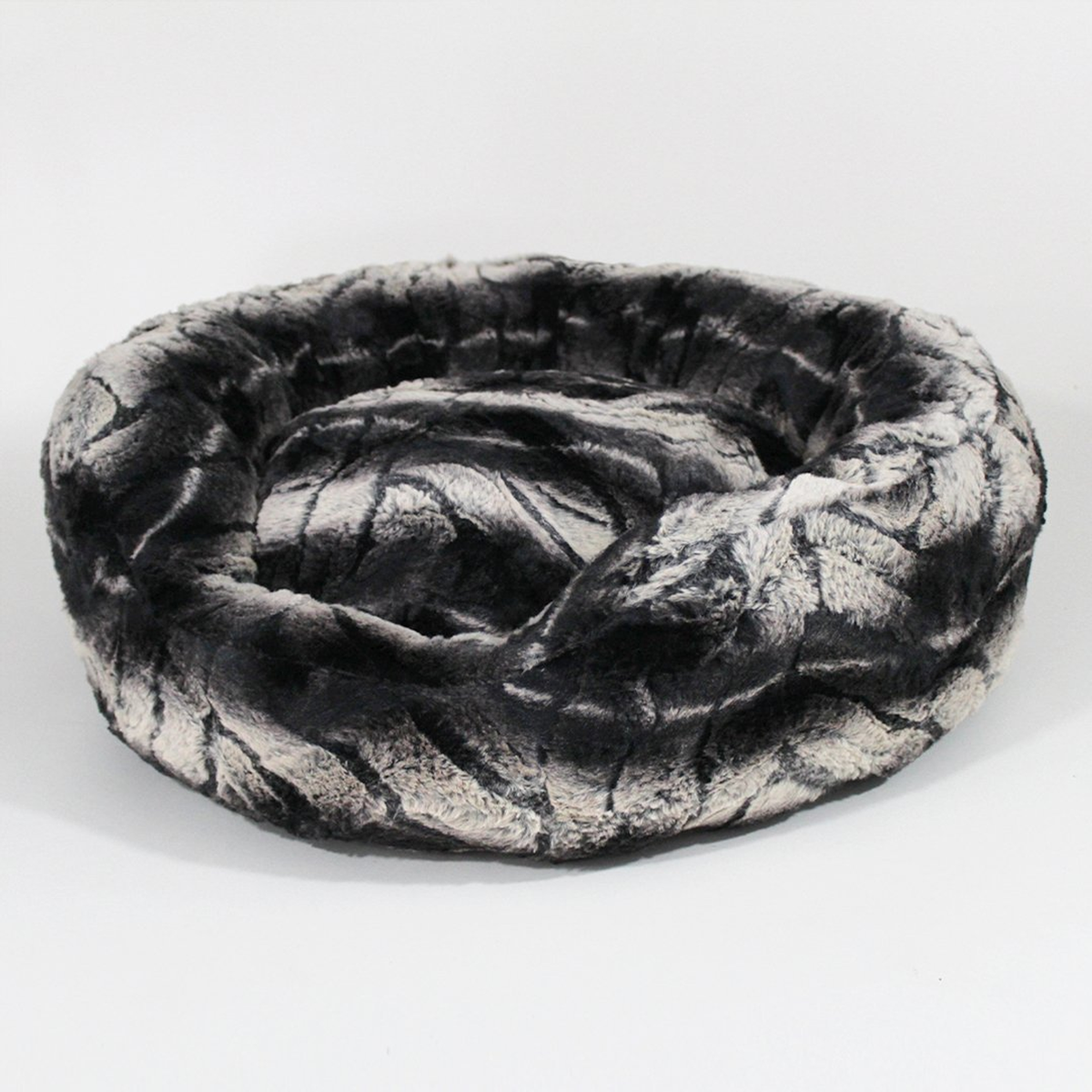 Amour Dog Bed Small Chinchilla