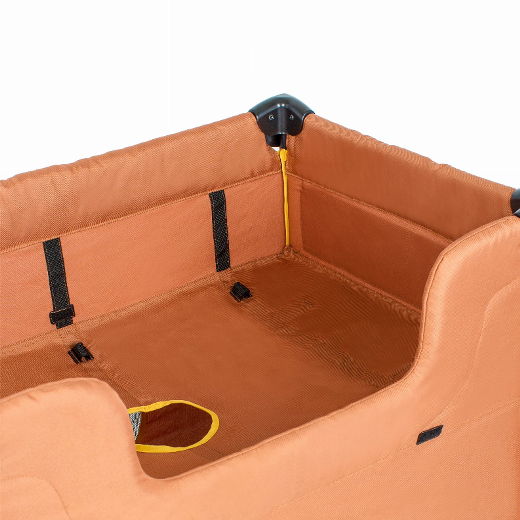 Bedside Lounge Pet Bed Lion's Den-6