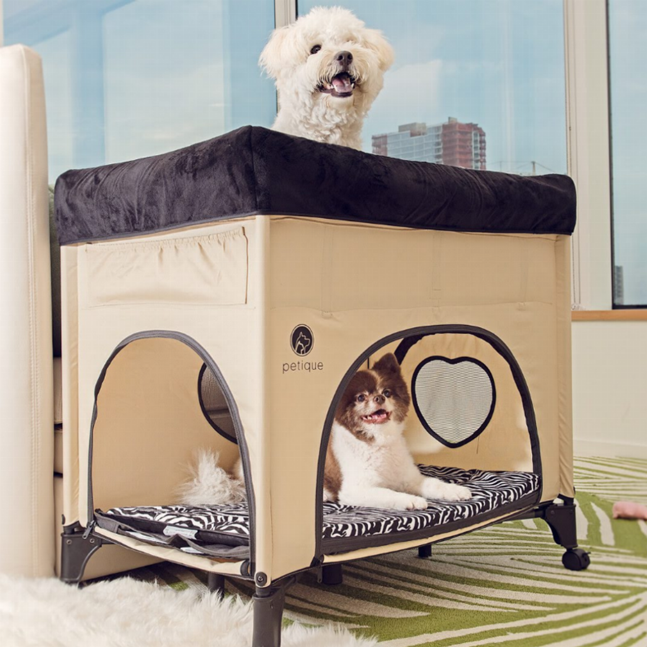 Bedside Lounge Pet Bed Lion's Den-9